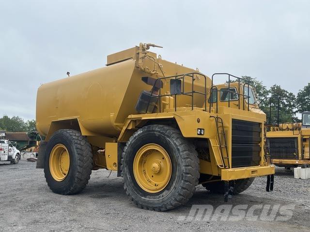 CAT 777B Tovornjaki za vodo