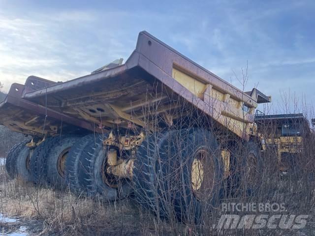 CAT 777D Zglobni demperji