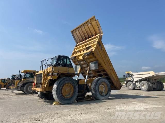 CAT 777D Zglobni demperji