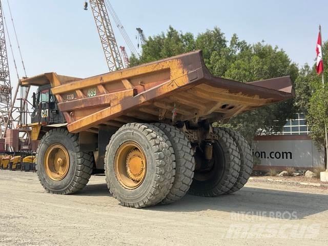 CAT 777D Zglobni demperji