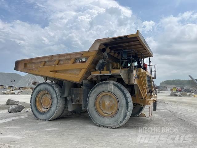 CAT 777D Zglobni demperji