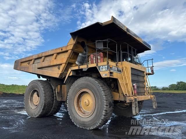 CAT 777D Zglobni demperji
