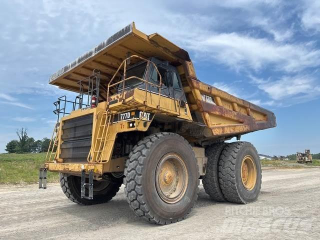 CAT 777D Zglobni demperji