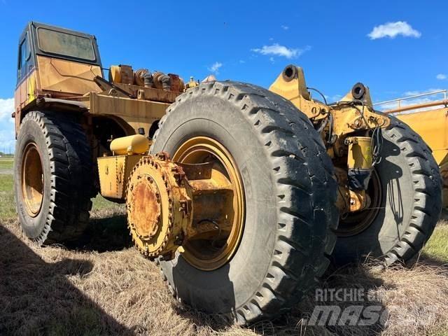 CAT 777D Drugo