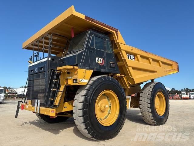 CAT 777E Zglobni demperji