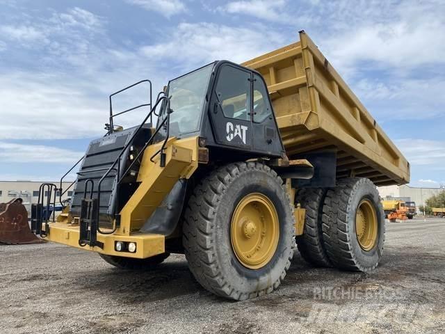 CAT 777F Zglobni demperji