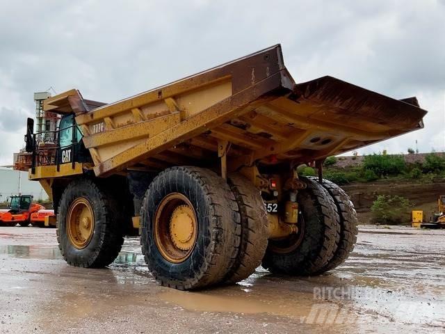 CAT 777F Zglobni demperji