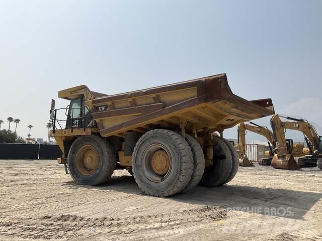 CAT 777F Zglobni demperji