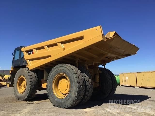 CAT 777F Zglobni demperji