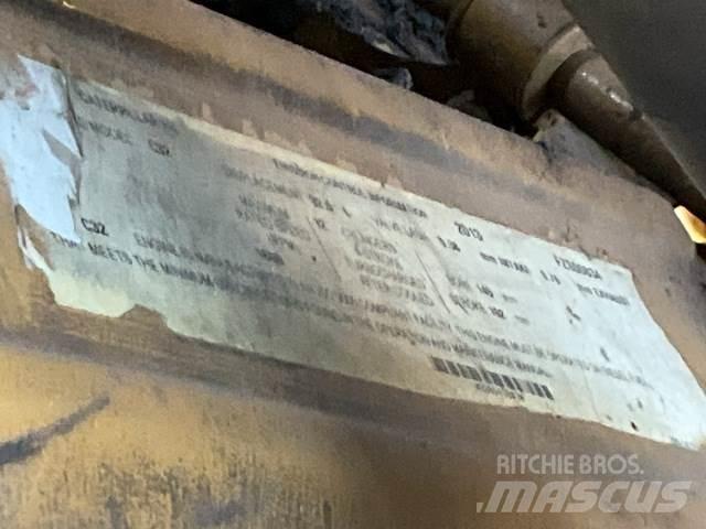 CAT 777G Zglobni demperji