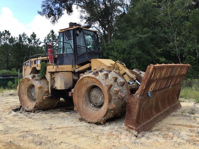 CAT 826G Kompaktorji tal