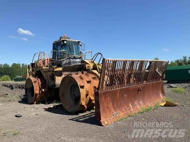 CAT 836G Kompaktorji tal