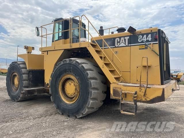 CAT 844H Kolesni Buldožerji