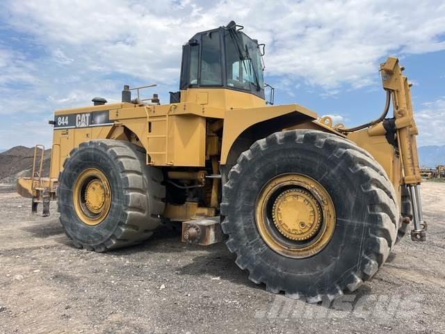 CAT 844H Kolesni Buldožerji