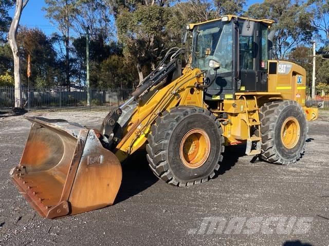 CAT 924H Kolesni nakladalci