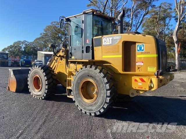 CAT 924H Kolesni nakladalci