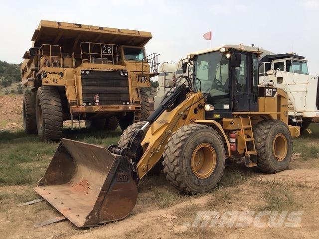 CAT 924H Kolesni nakladalci