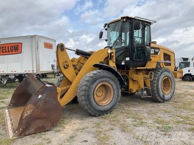 CAT 924K Kolesni nakladalci