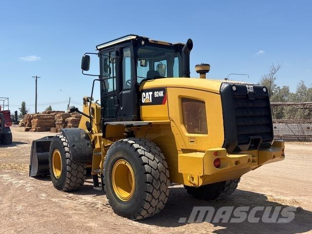 CAT 924K Kolesni nakladalci