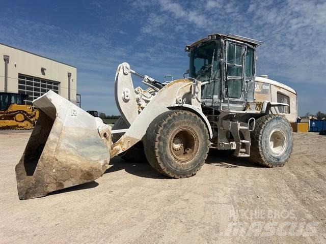 CAT 926M Kolesni nakladalci