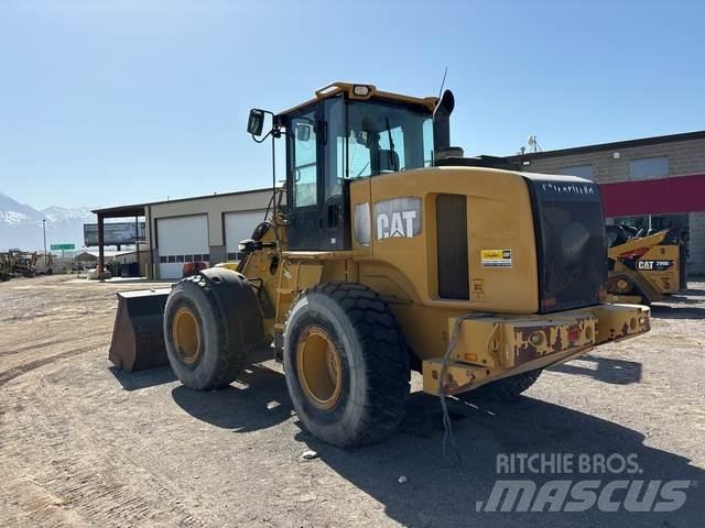 CAT 930G Kolesni nakladalci
