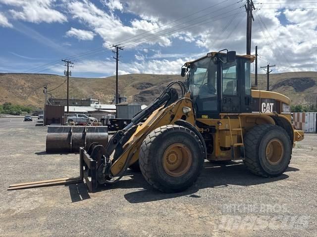 CAT 930G Kolesni nakladalci