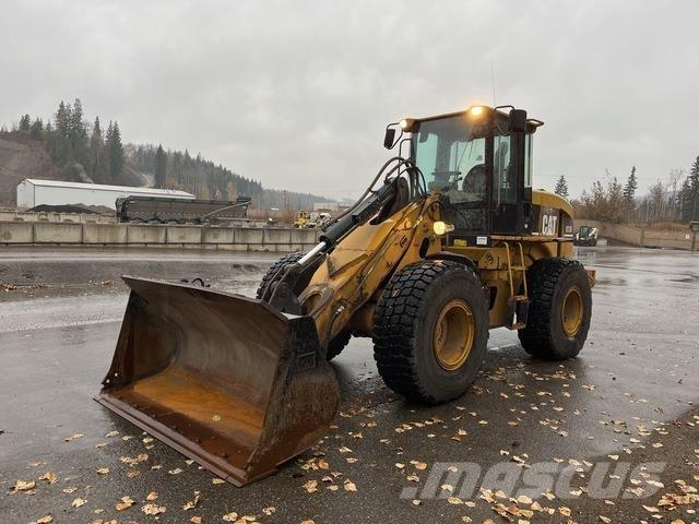 CAT 930G Kolesni nakladalci