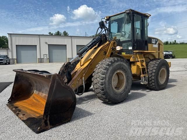 CAT 930H Kolesni nakladalci