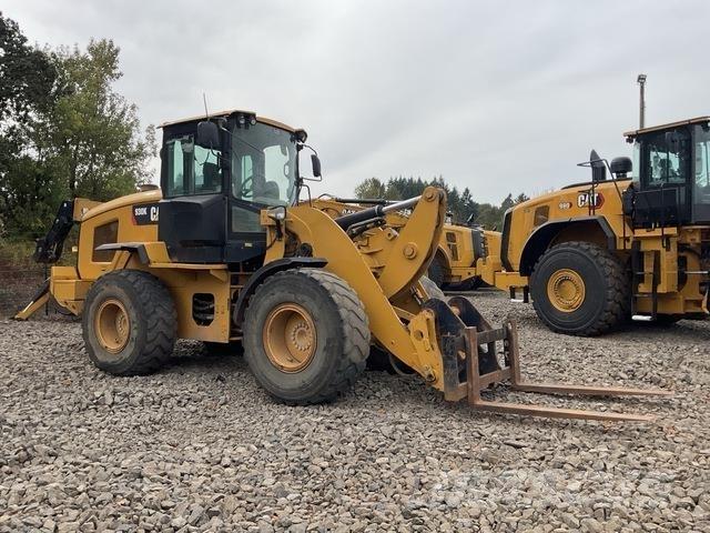 CAT 930K Kolesni nakladalci