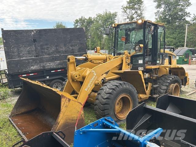 CAT 938G Kolesni nakladalci