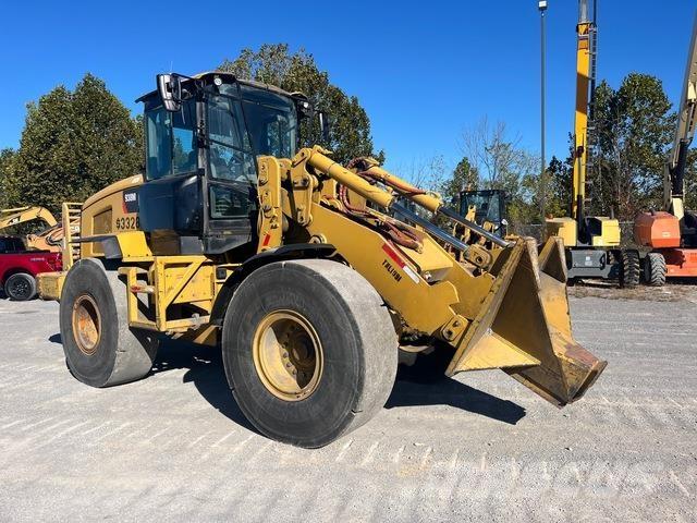 CAT 938M Kolesni nakladalci