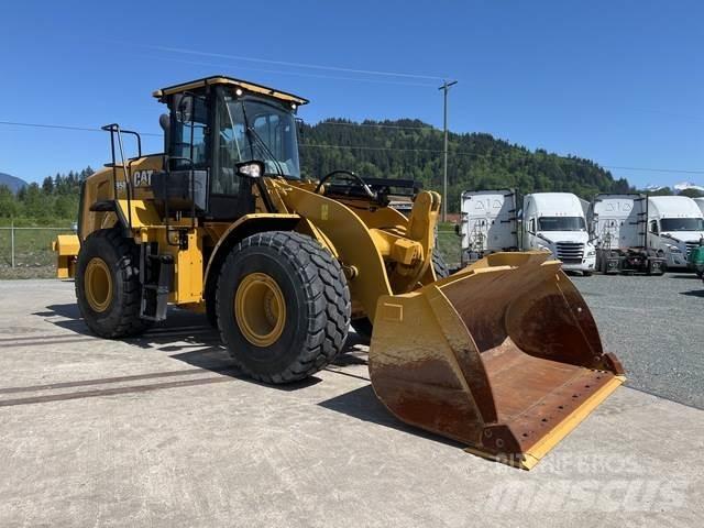 CAT 950 Kolesni nakladalci