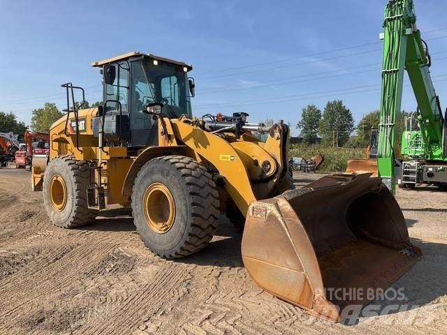 CAT 950GC Kolesni nakladalci
