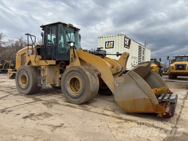 CAT 950GC Kolesni nakladalci