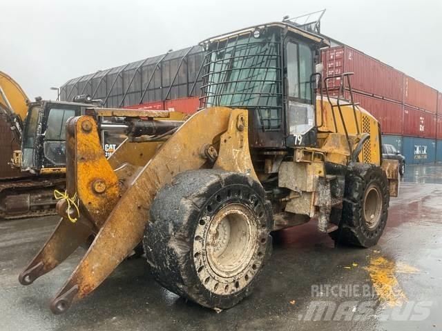 CAT 950M Kolesni nakladalci