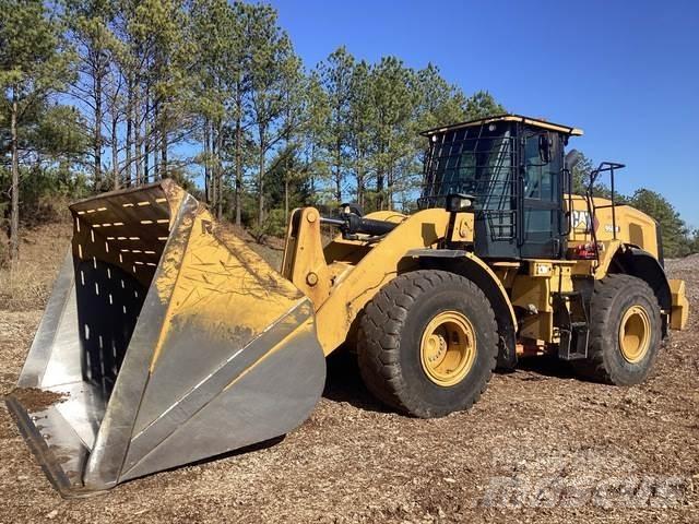 CAT 950M Kolesni nakladalci