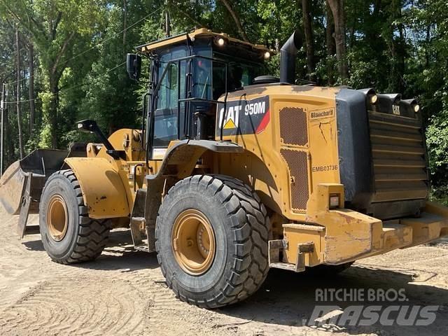 CAT 950M Kolesni nakladalci