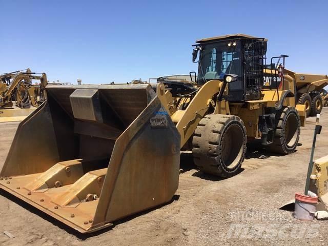 CAT 950M Kolesni nakladalci