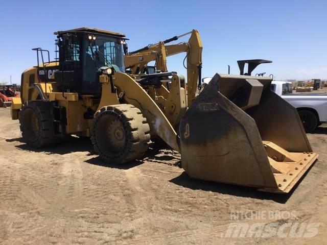 CAT 950M Kolesni nakladalci