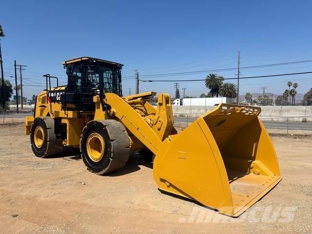 CAT 950M Kolesni nakladalci