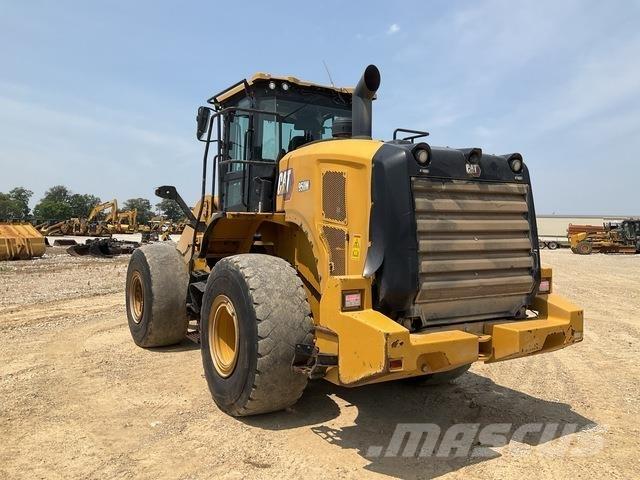 CAT 950M Kolesni nakladalci