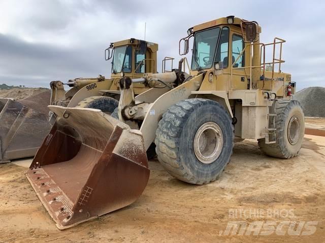 CAT 966F Kolesni nakladalci