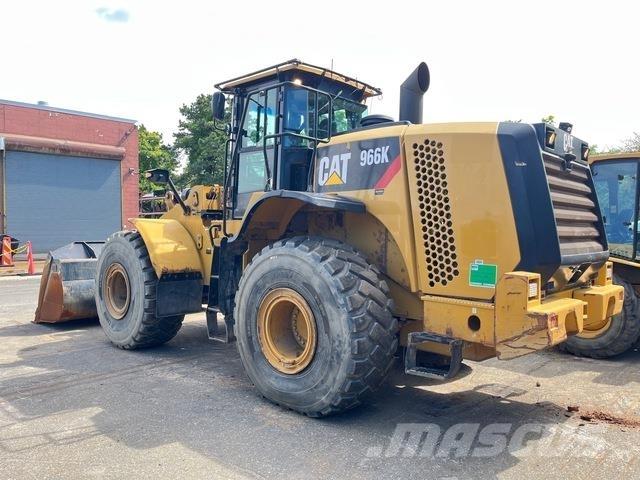 CAT 966K Kolesni nakladalci