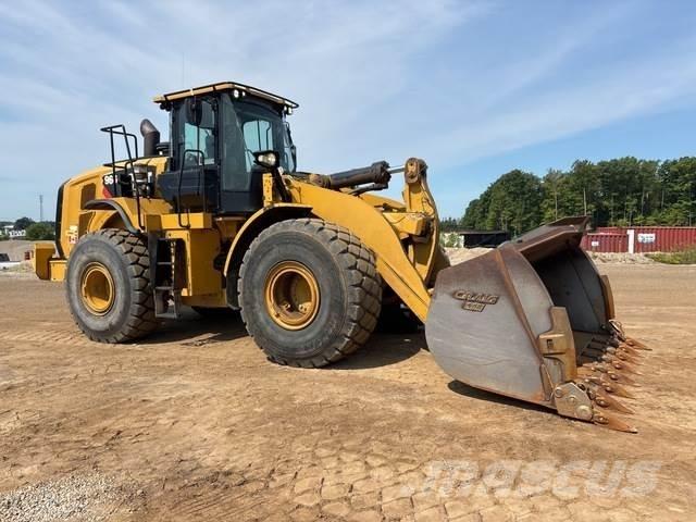 CAT 966M Kolesni nakladalci
