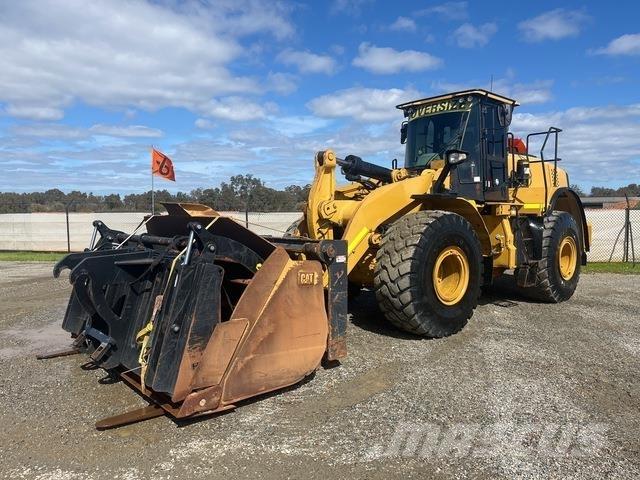 CAT 966M Kolesni nakladalci