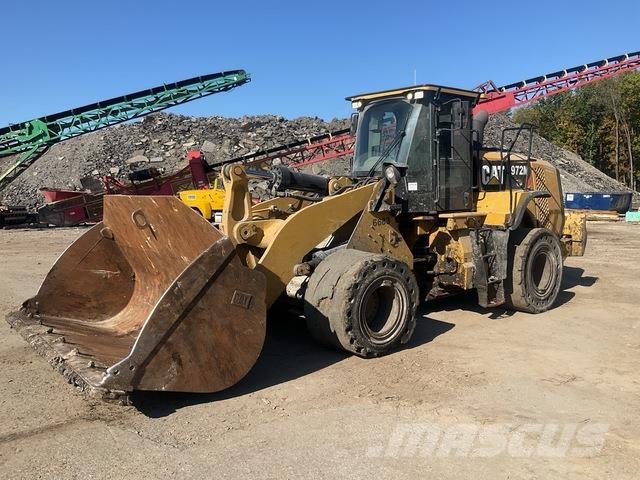 CAT 972M Kolesni nakladalci