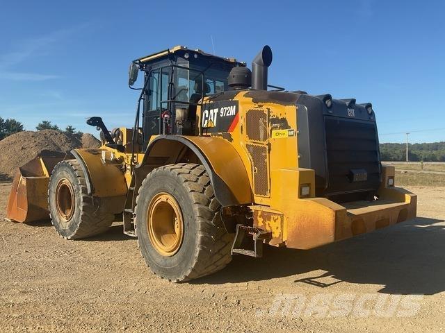 CAT 972M Kolesni nakladalci
