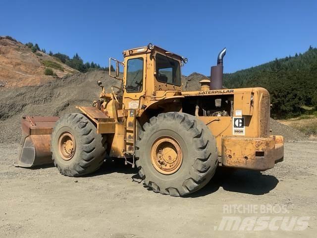CAT 980B Kolesni nakladalci