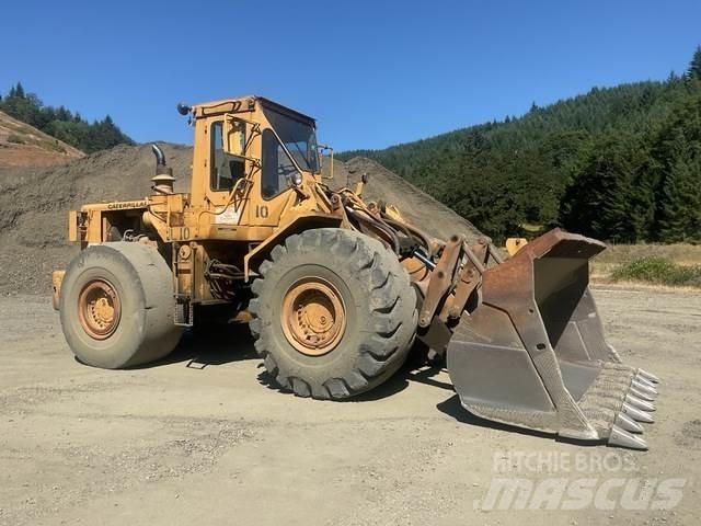 CAT 980B Kolesni nakladalci