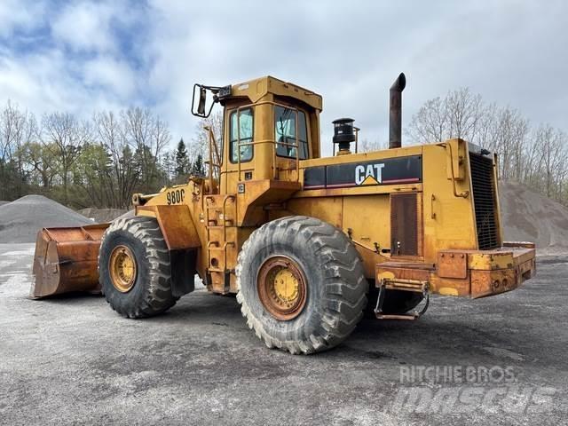 CAT 980C Kolesni nakladalci